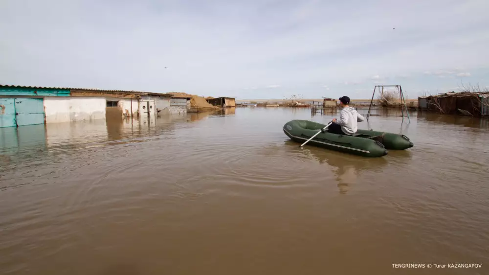 Паводки в Казахстане: более 36 тысяч человек вернулись в свои дома