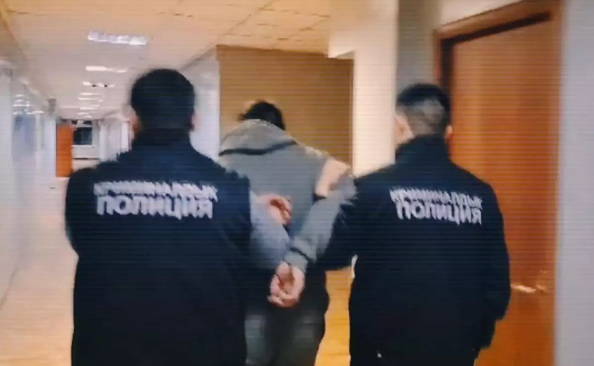 Около 300 преступников задержала за два дня полиция Казахстана