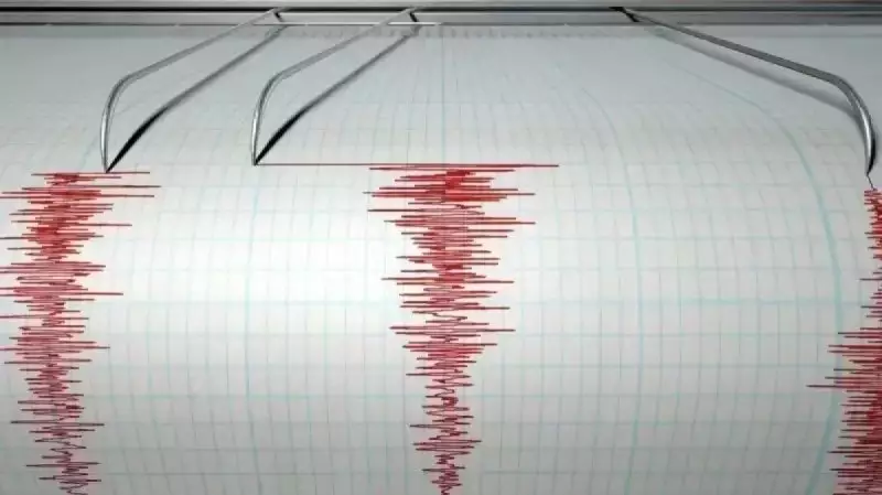 Сильное землетрясение произошло в Индонезии