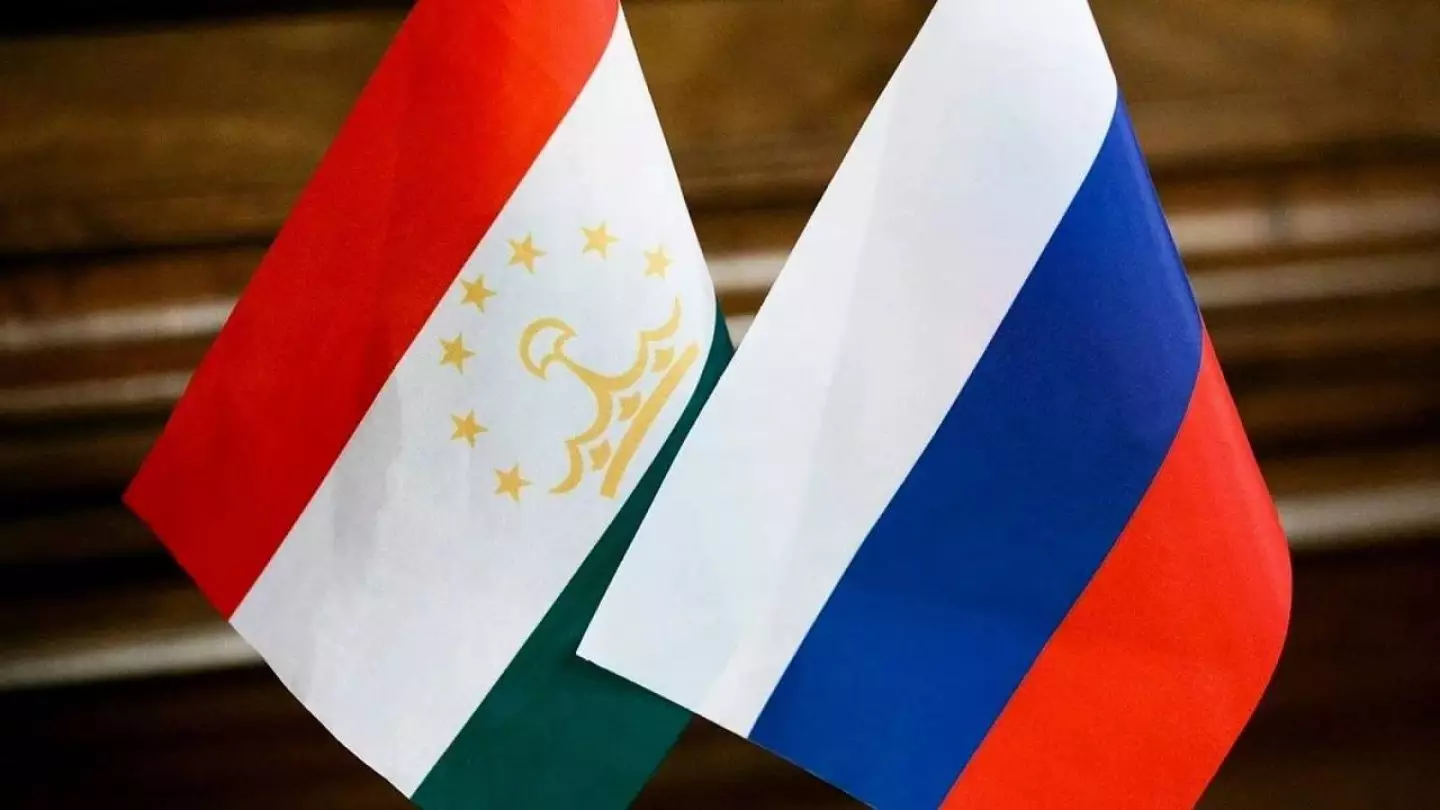 МИД Таджикистана рекомендует своим гражданам не посещать Россию в ближайшее время