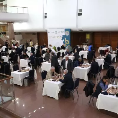 Шахматный турнир «Senat Open» стартовал в Алматы