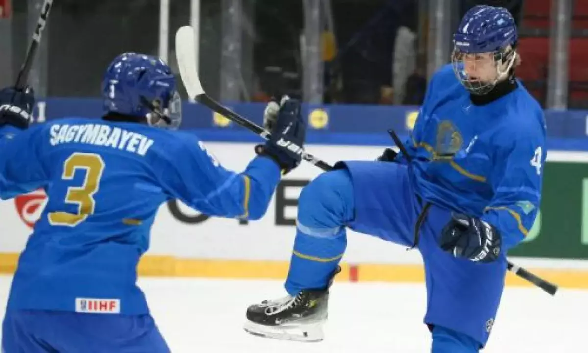 Казахстан сотворил громкую сенсацию на чемпионате мира по хоккею