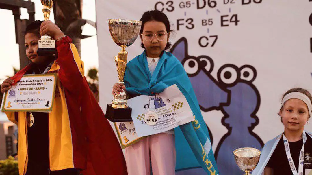 Семилетняя казахстанка стала чемпионкой мира по шахматам