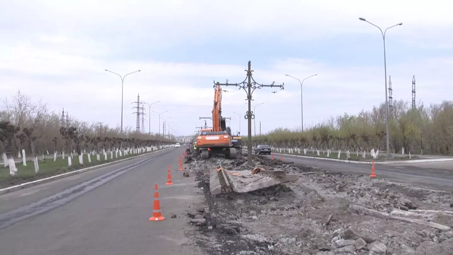 Вагончик тронется: в Темиртау начали восстанавливать трамвайные пути