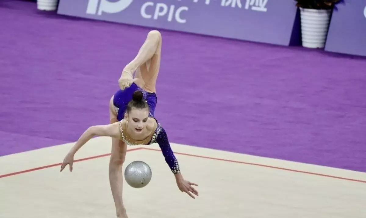Казахстанка вошла в топ-5 лучших гимнасток на этапе Кубка мира в Ташкенте