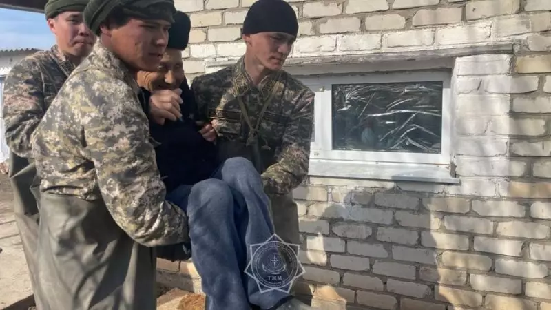 Более 6,5 тысяч казахстанцев остаются в эвакопунктах из-за паводков