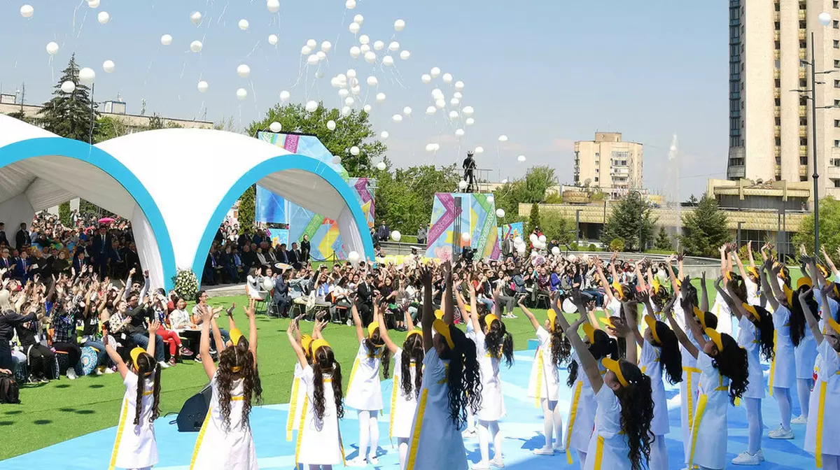 Алматинцев ждёт насыщенная праздничная программа 1 мая