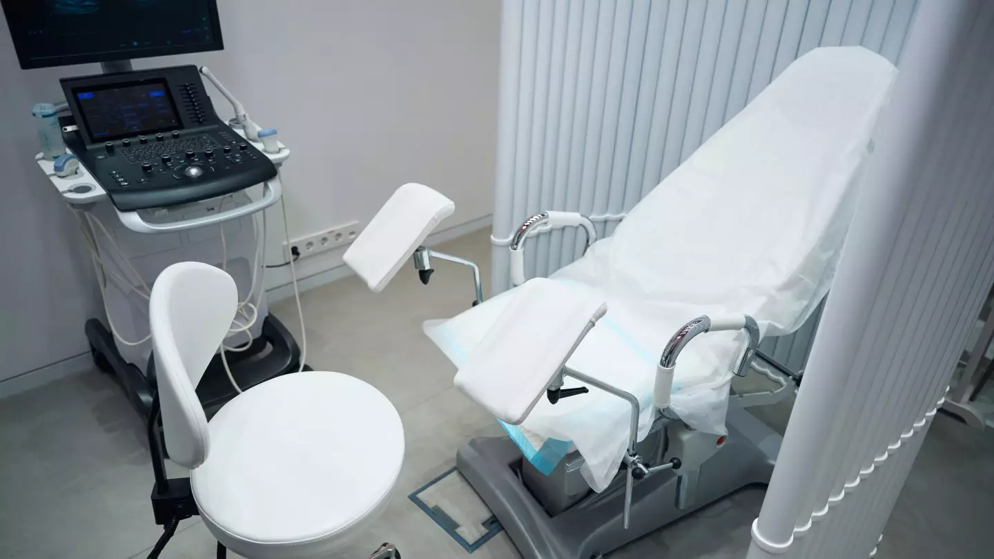 Видеосъемка в кабинете гинеколога в Шымкенте возмутила пациентов