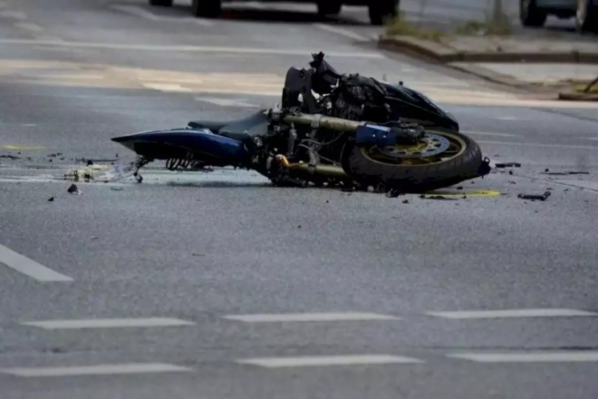 В Акмолинской области погиб мотоциклист