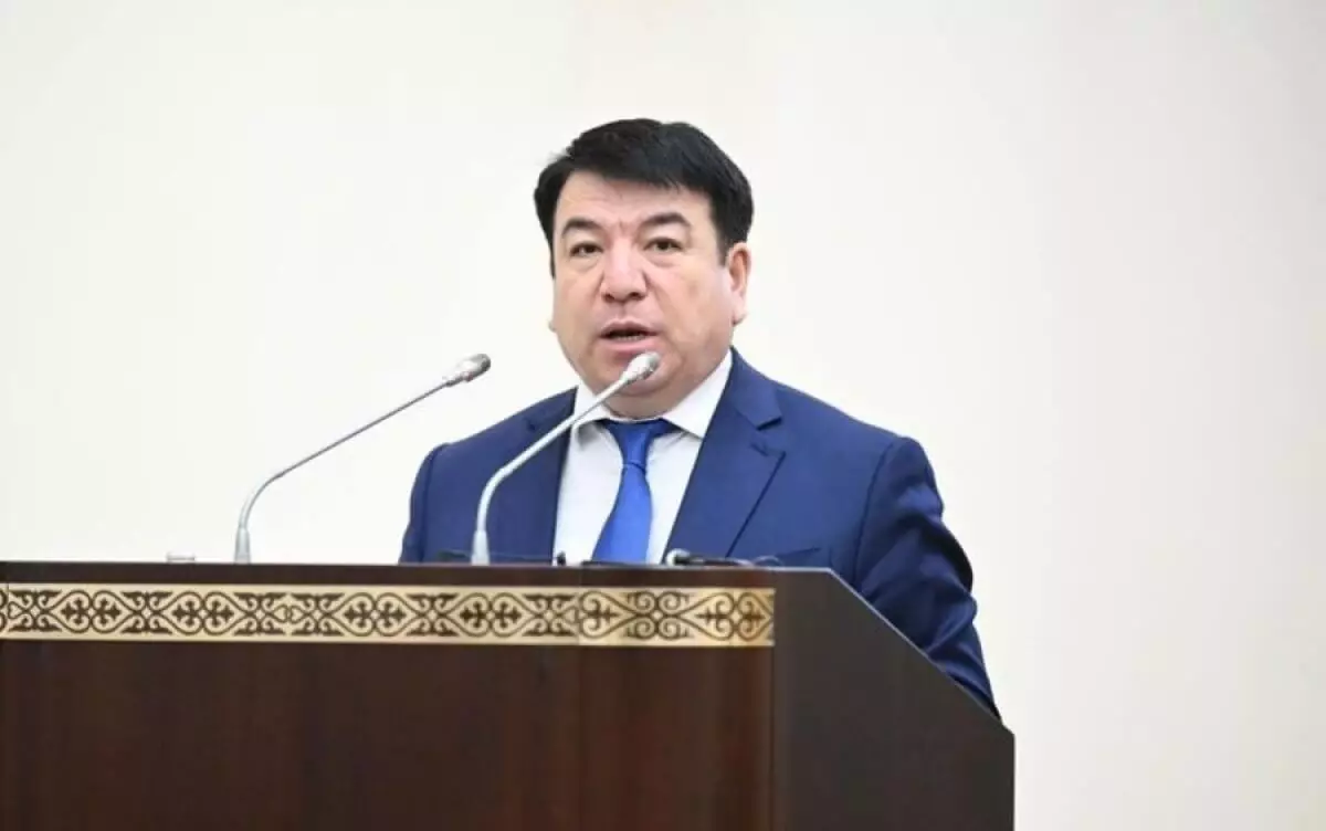 Министр просвещения РК Гани Бейсембаев обратился к выпускникам школ