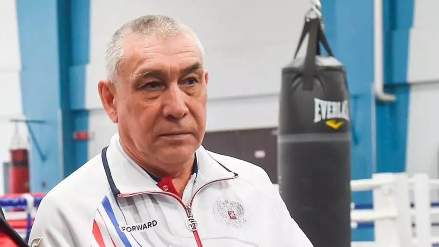 Главный тренер сборной России призвал наказать грузинского боксера Гурули за клевету
