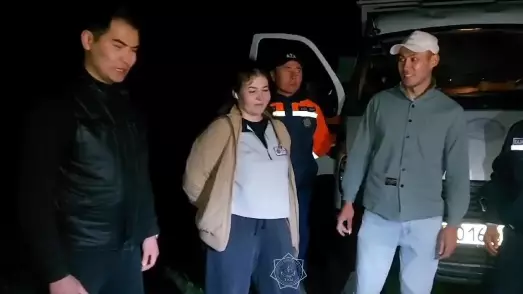 Двое мужчин и женщина не смогли спуститься с гор в Туркестанской области