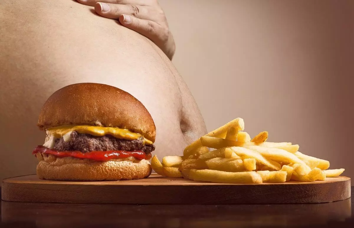 Пандемия COVID-19 привела к росту детского ожирения, заявили в ВОЗ