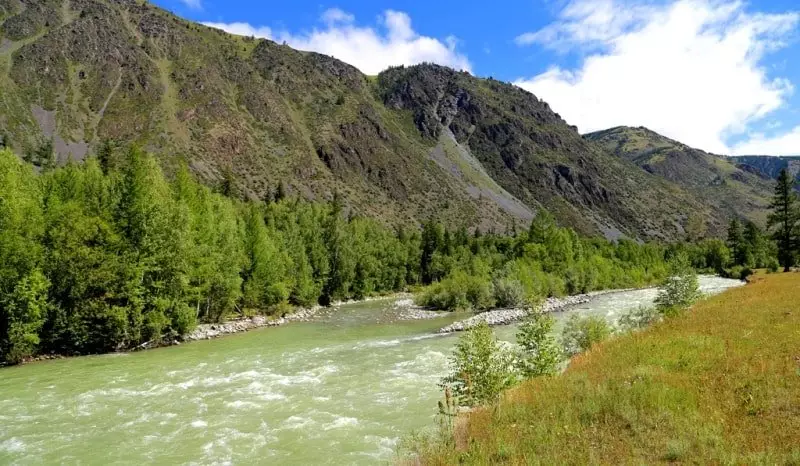 Уровень воды повысился в реках ВКО