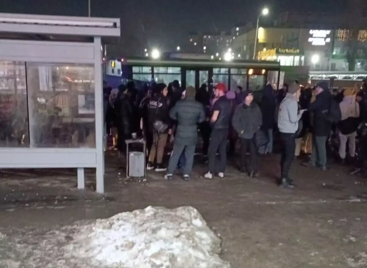 Депутат назвал актом терроризма нападение на водителя автобуса в Алматы