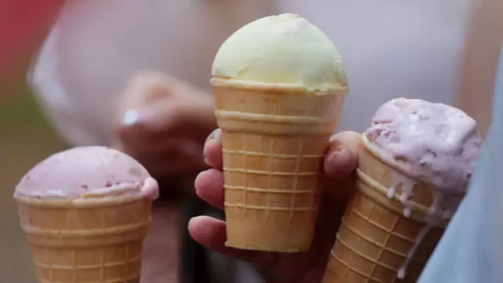 В Ташкенте прошел рейд против продавцов «андижанского мороженого»