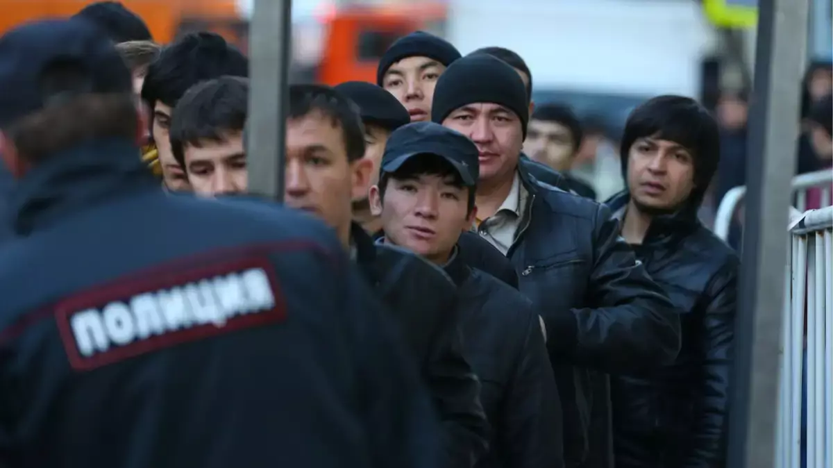 Помимо таджикистанцев в Россию перестали пускать граждан Узбекистана и Кыргызстана