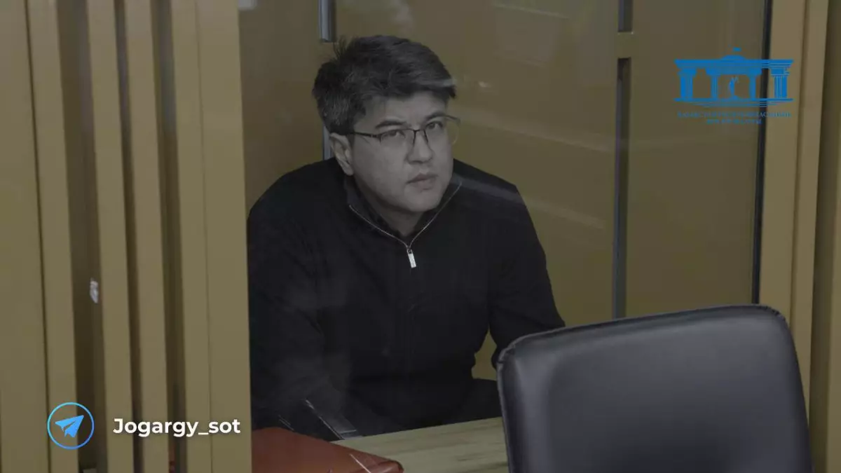 Смаковал и получал удовольствие даже на суде - адвокат о поведении Бишимбаева