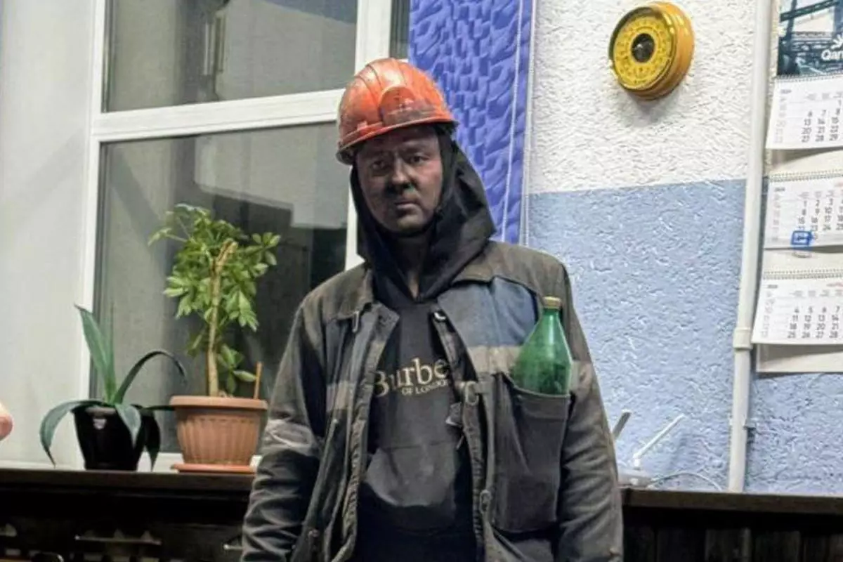 ЧП на шахте имени Костенко в Караганде: эвакуированы почти 200 горняков