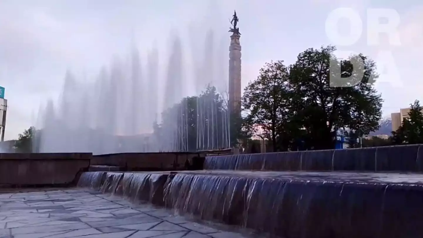 Сезон фонтанов открылся в Алматы