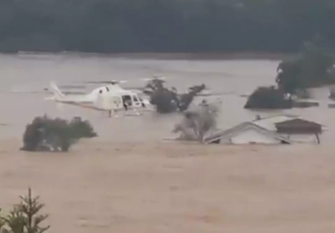 Число погибших при наводнении в Бразилии выросло до трех десятков человек