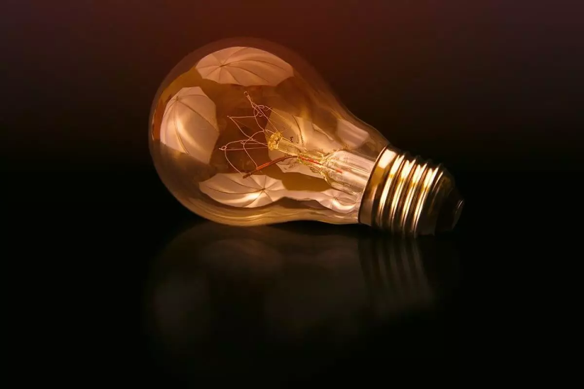Тариф на электроэнергию снизили в Астане для бизнеса