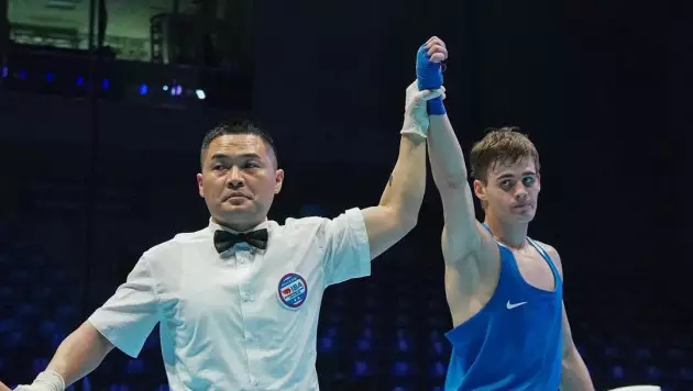 Разгромом завершилась дуэль Казахстан - Узбекистан на чемпионате Азии по боксу