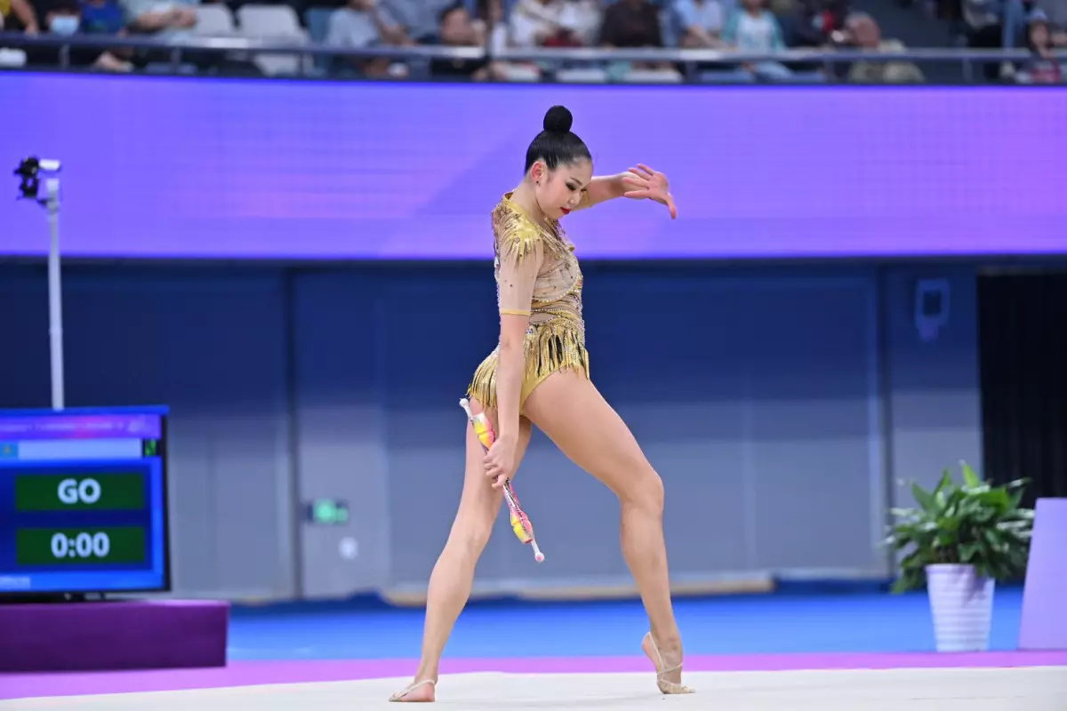Париж-2024: Көркем гимнастшы Эльжана Таниева Олимпиада лицензиясын жеңіп алды