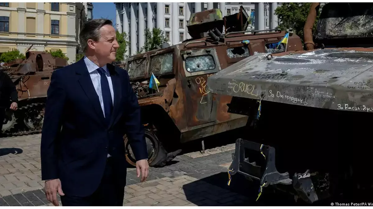 Дэвид Кэмерон: Украина Ресейге британдық қарумен шабуыл жасауға құқылы