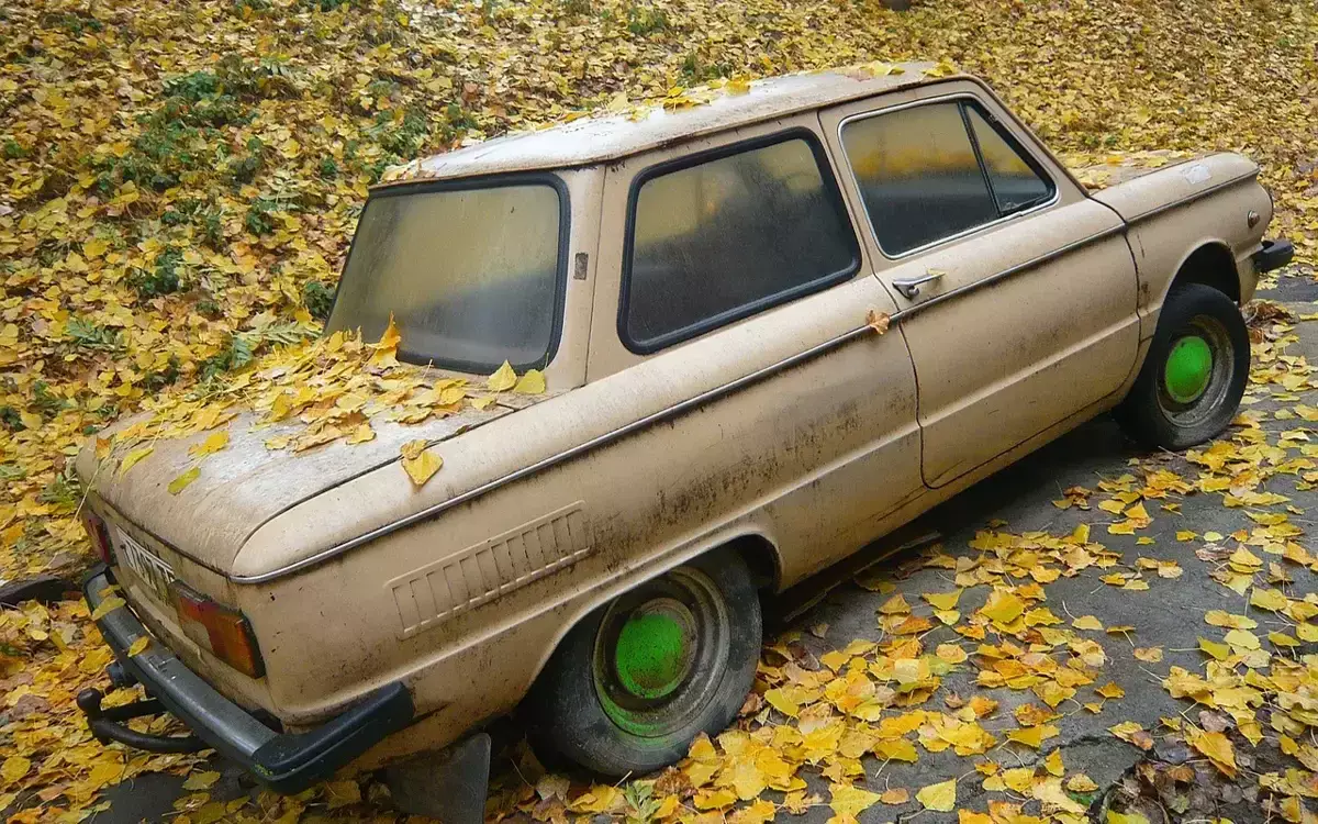 Снизить налог на старые транспортные средства хотят в Казахстане