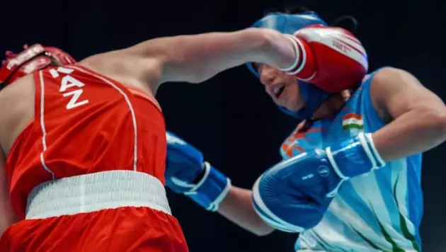 Казахстан оставил Узбекистан без золота ЧА по боксу