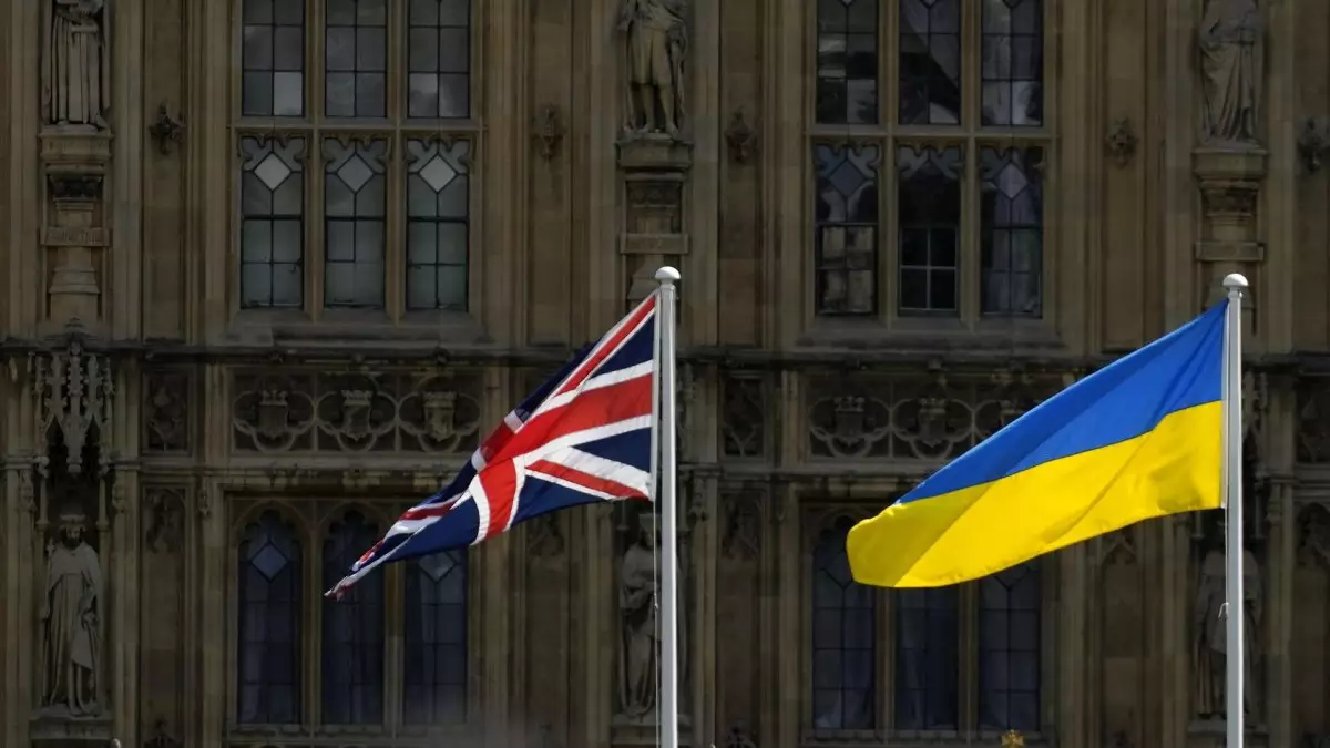 Ұлыбритания Украинаға жылына 3 млрд фунт стерлинг көмек көрсететін болды
