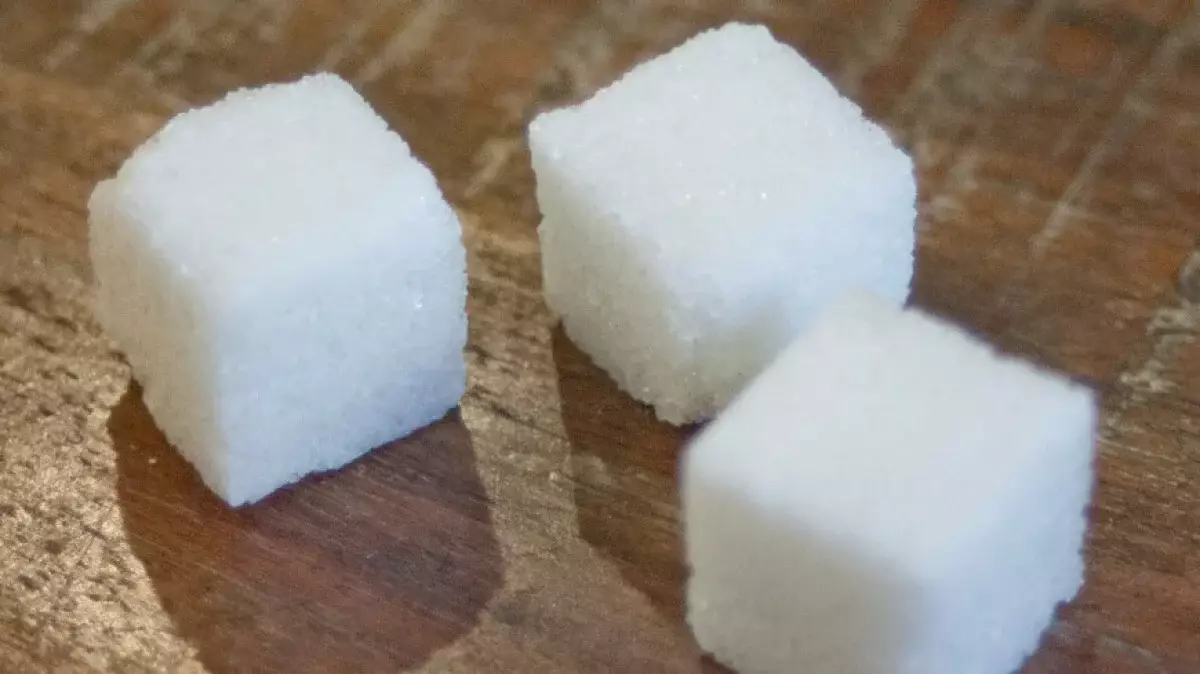 Временный запрет на экспорт сахара ввели в России
