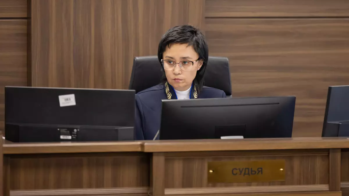В суде по делу Бишимбаева началась вторая часть прений без трансляции