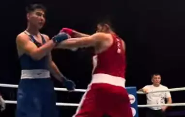 Узбекистанский боксер спровоцировал казахстанца