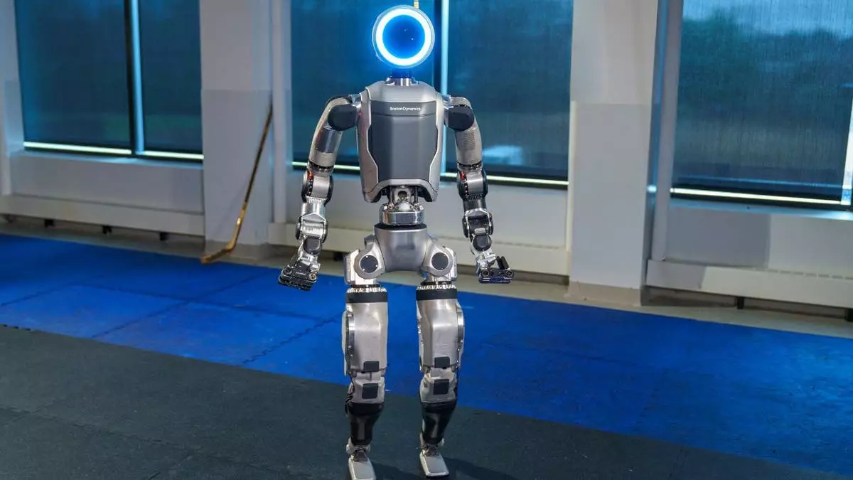 Электрический робот-гуманоид готов встряхнуть рынок труда