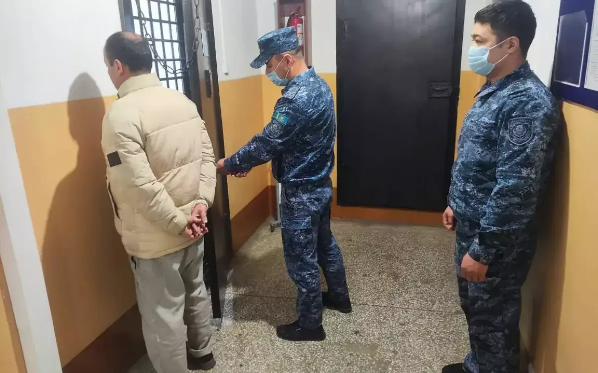 Находившегося 10 лет в международном розыске мужчину задержали в области Абай
