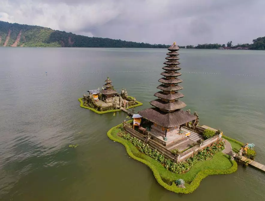 Власти Бали отрицают чрезмерную перегруженность острова туристами