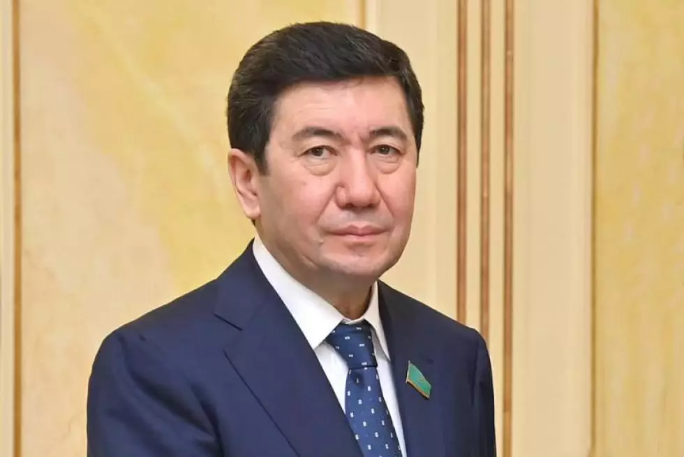 Ерлан Кошанов набирает авторитет в "Новом Казахстане"