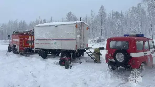 Майский снегопад: без света в Свердловской области остались 20 тысяч человек