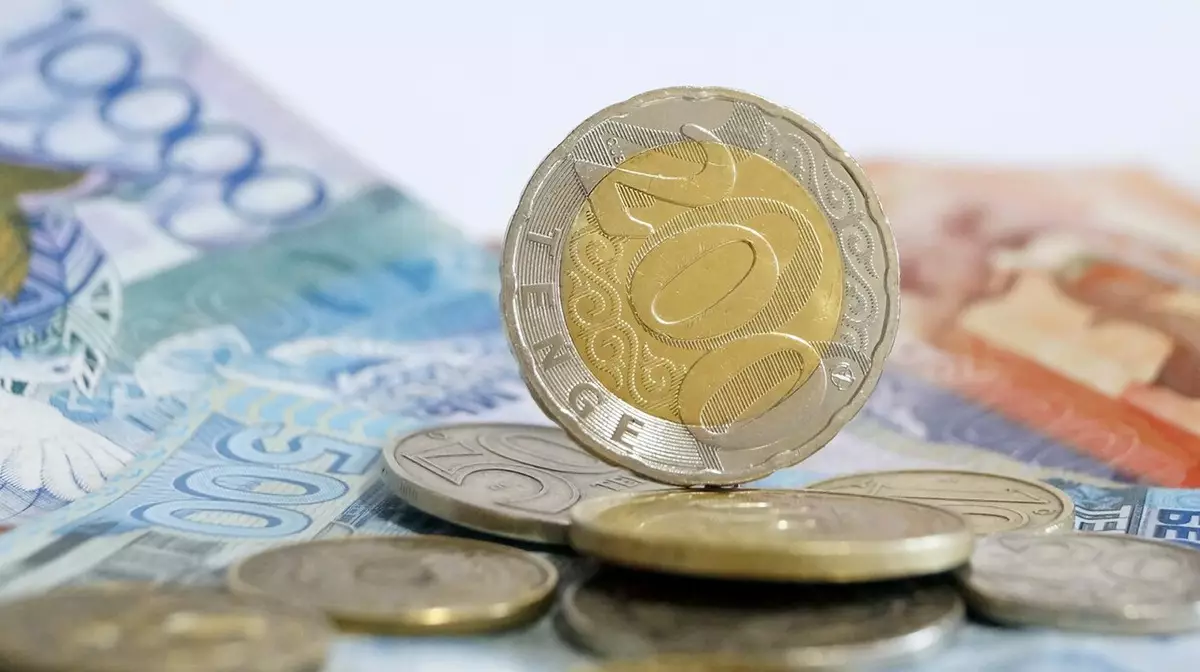 Курсы валют в Казахстане на 6 мая