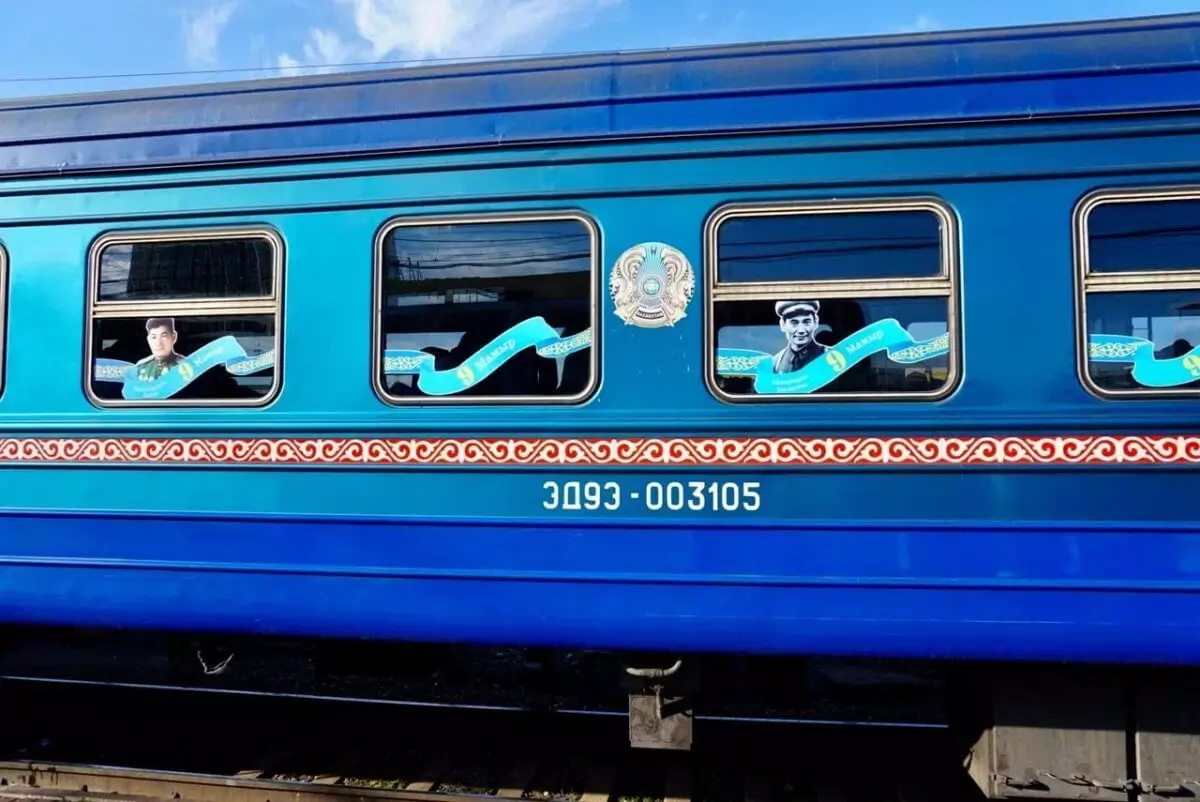 Поезд ко Дню Победы отправился из Астаны в Павлодар