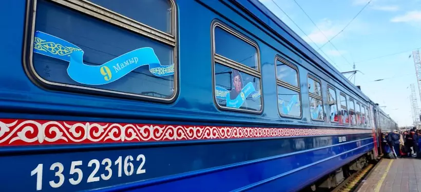 "Поезд Победы" начал курсировать по одному из маршрутов в Казахстане