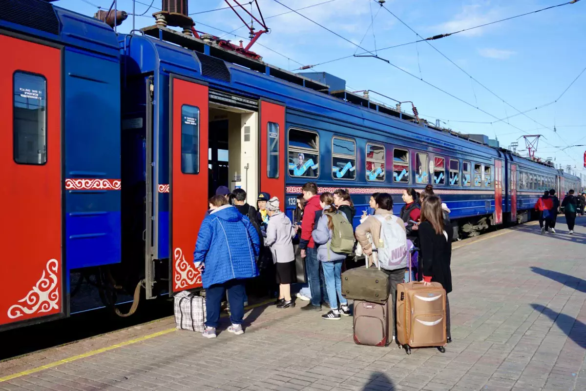 Поезд Победы отправился из Астаны в Павлодар