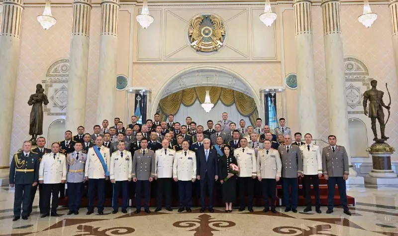 Токаев присвоил новые звания генпрокурору и другим казахстанским чиновникам