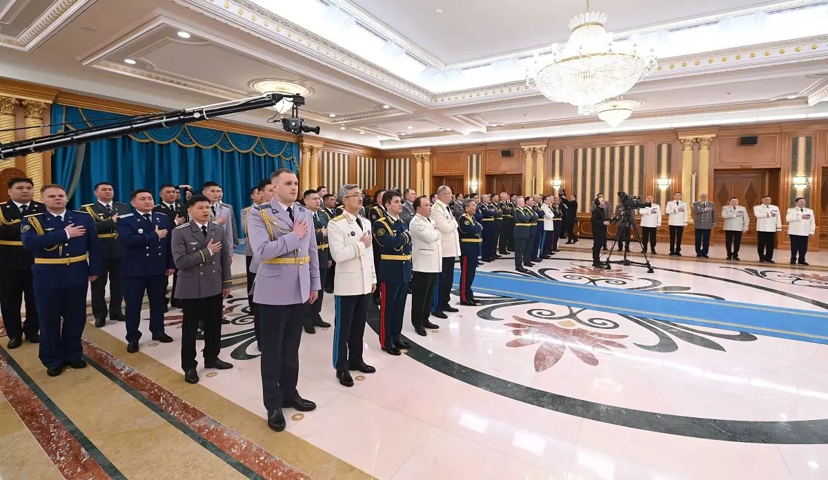 Работа по повышению профессиональной выучки и модернизации Вооруженных сил будет продолжена - Президент