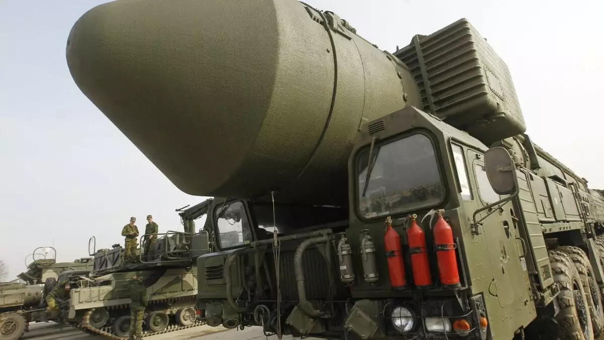 Россия проведет учения с применением нестратегического ядерного оружия