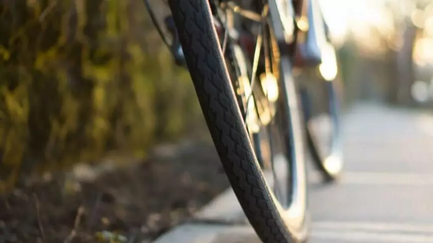 Несовершеннолетний насмерть разбился на велосипеде в Боровом