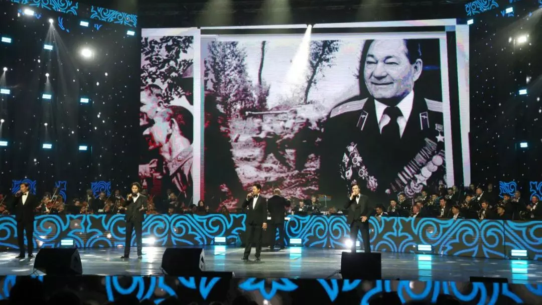 В Алматы во Дворце Республики состоялся праздничный концерт