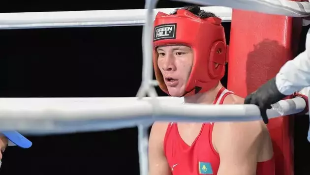 Драматичная "заруба" узбека с казахом выявила чемпиона Азии по боксу
